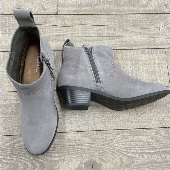 VIONIC Vera Gray Water-Resistant Suede Ankle Boots - Picture 3 of 4
